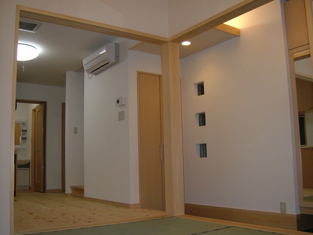 －水度坂の家・リビング－