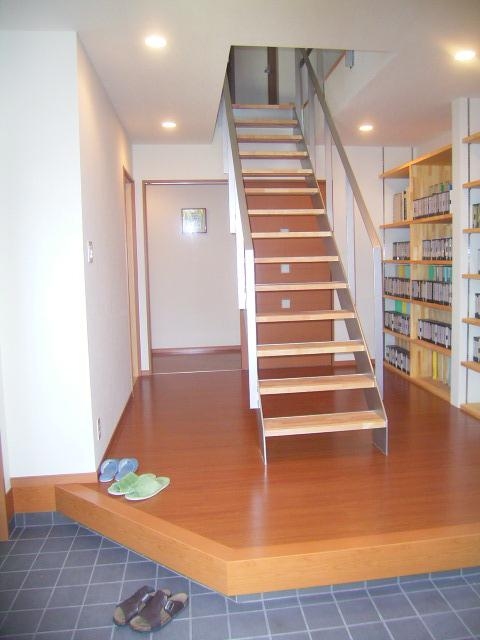 －桐生谷の家・玄関ホール－