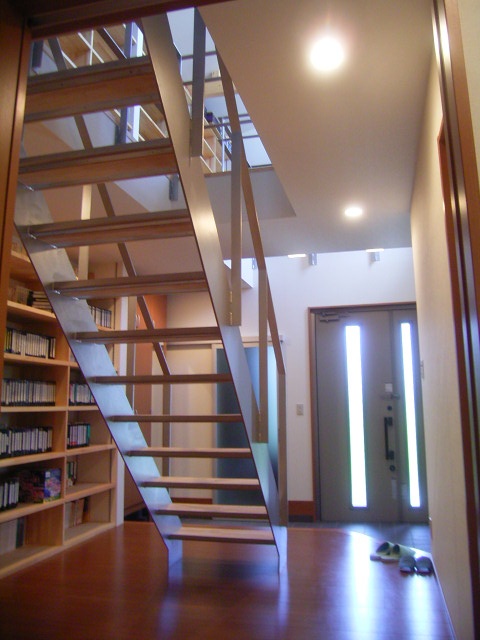 －桐生谷の家・階段－