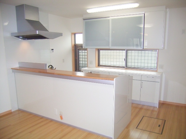 －市辺の家・キッチン－