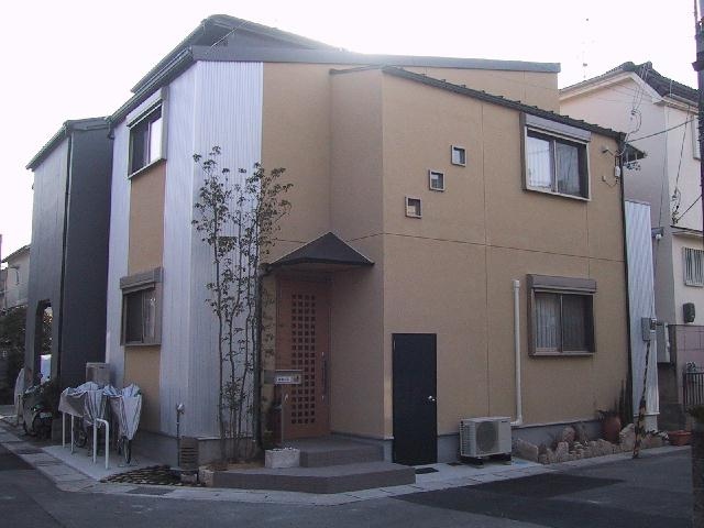 －垣内後の家・外観－